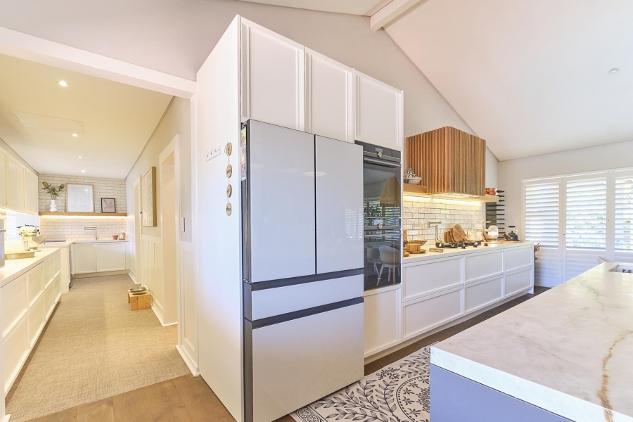 5 Bedroom Property for Sale in Flamingo Vlei Western Cape